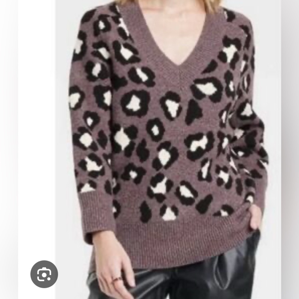 NWOT Leopard Print Sweater